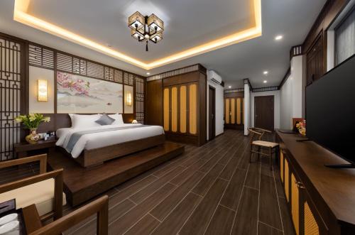 Cat Hai Hotel | Cat Ba Wistaria Hotel- Jacuzzi Rooftop & Fitness