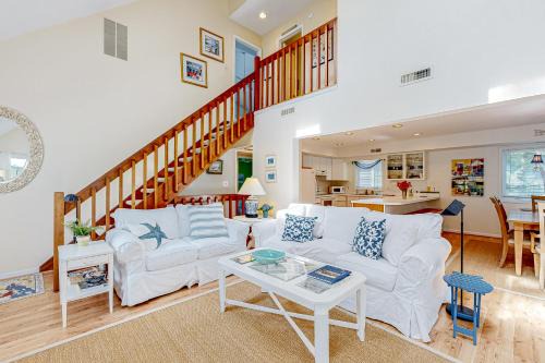 Cat Hill House | Cat Hill 417 Tamarack Dr