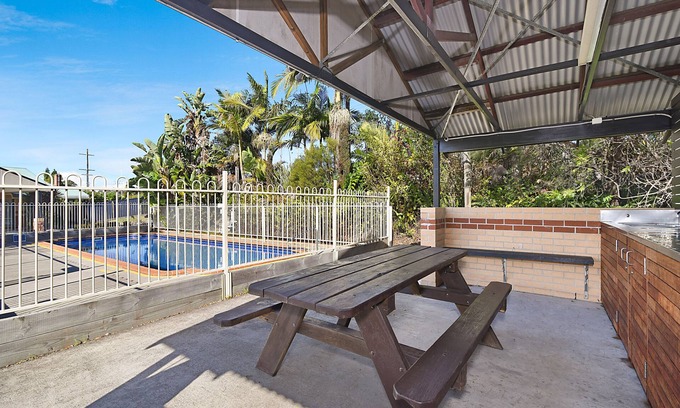 Toronto Hotel | Catalina Motel Lake Macquarie