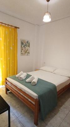 Olymbiaki Akti Apartment | Catalina Studios