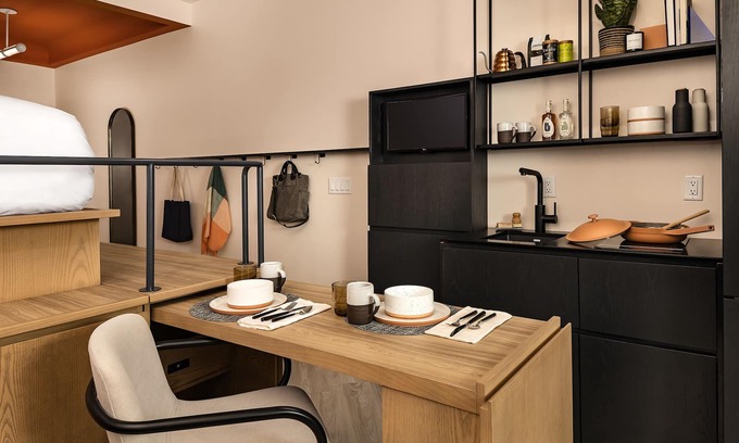 Cole Hotel | Catbird Hotel
