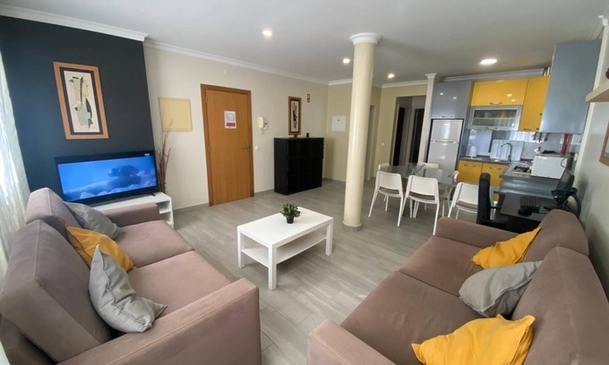 Vila Real Santo Antonio Apartment | Category building