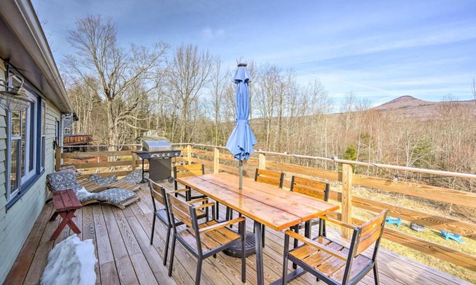 Elka Park House | Catskills Cottage with Deck, 7 Mi to Hunter Mtn