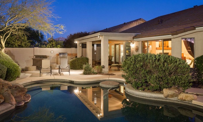 Diamond Creek House | Cave Creek Retreat 3 BR by Casago