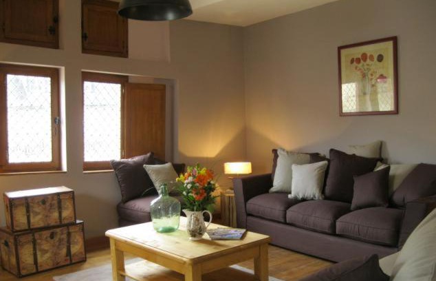 Bar-sur-Seine House | Caveau de la tour