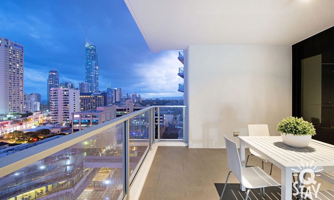 Surfers Paradise Apartment | Cavill Ave – Spectacular 2 Bed Ocean Unit — Q Stay