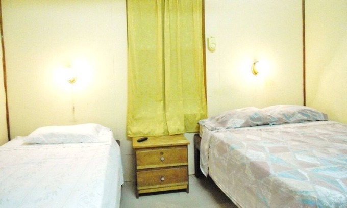 Caye Caulker Hotel | Caye Caulker Private Room 1