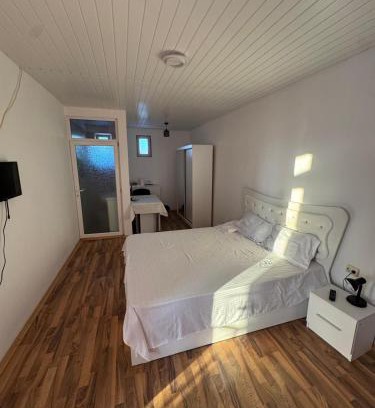 Murele House | Cazare Magurele