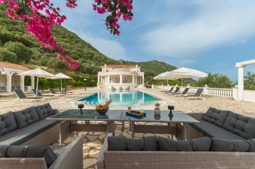 Doukades Villa | Cecilia Exclusive Villa Corfu