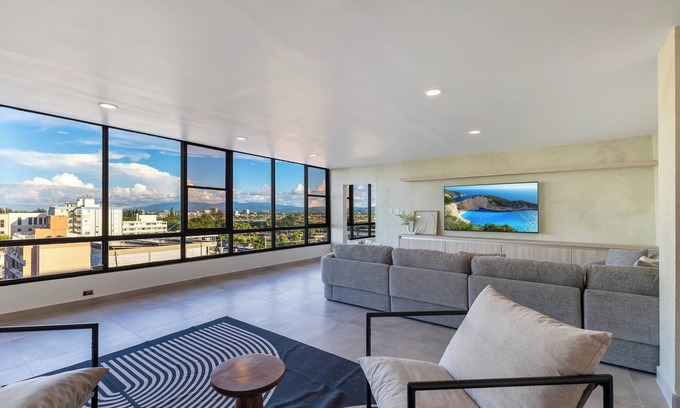 Isla Verde Apartment | Cecilia's PH Ocean Views