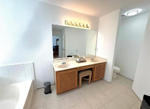 Duncanville Apartment | Cecilio Aurora home
