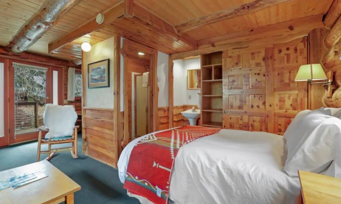 Stevenson Cabin | Cedar Cabin at Wilder and. Pine Riverside Cabins
