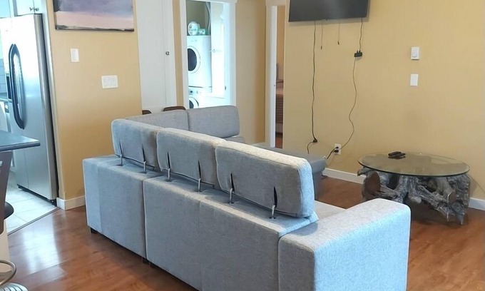 Okanagan-Similkameen Hotel | Cedars Motel