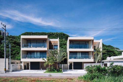 Azama Apartment | CELEVI Nanjo セレビィ 南城