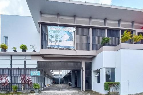 Pekanbaru Hotel | Cemara House Syariah RedPartner