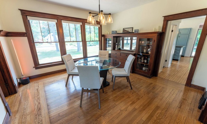 Fruitport House | Centrally located remodeled craftsmen home between Muskegon and Grand Haven.