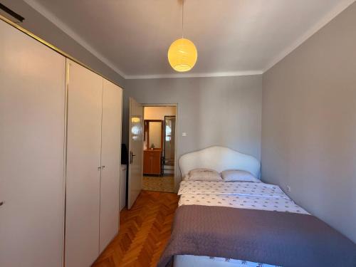 Downtown Apartment | Center Square