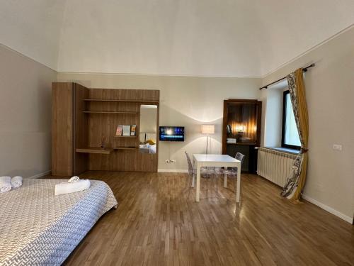 Vercelli Apartment | Center Two by Cinelli Apartment