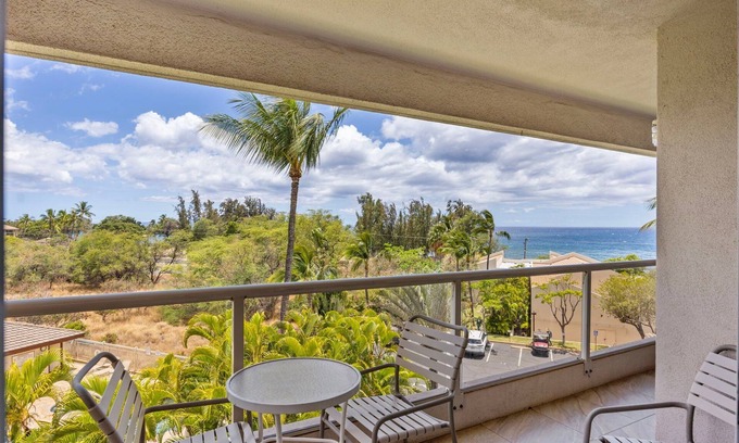 Kihei Apartment | Central 1 bedroom gorgeous beaches