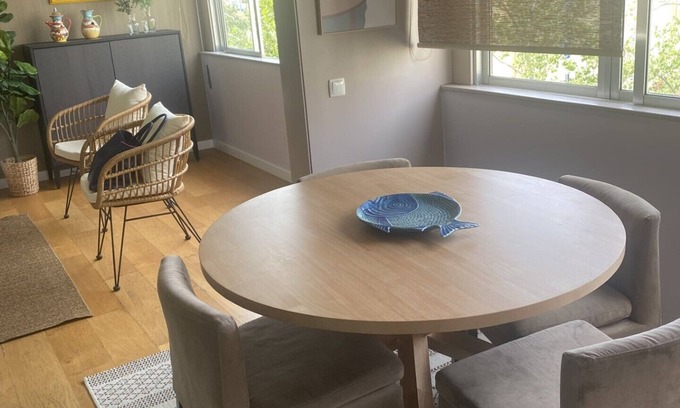 Lumiar Apartment | Central 3 bedroom apartment with garage in Lisbon