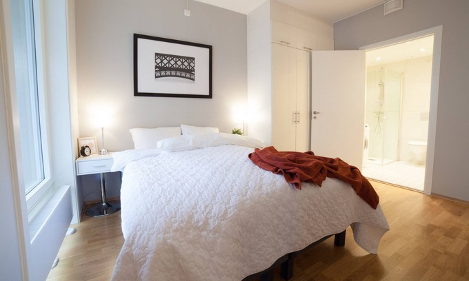Gamle Oslo Apartment | Central and modern apartment. Fully equipped and furnished.