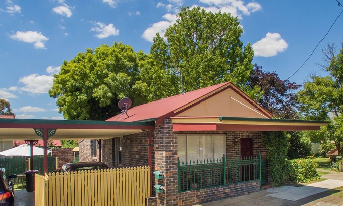 Armidale Apartment | Central Armidale 2-Bedroom Apartment