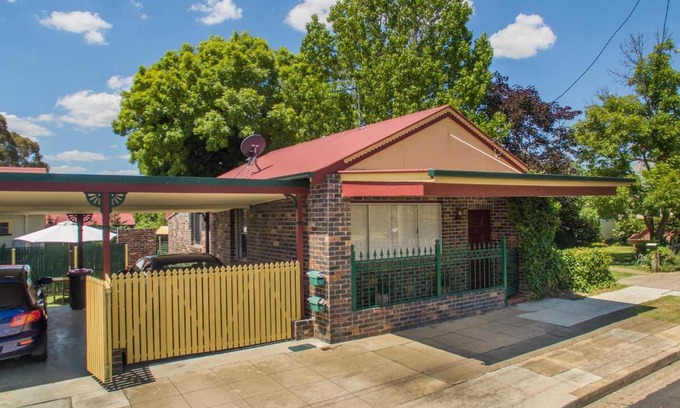 Armidale Apartment | Central Armidale 2-Bedroom Apartment