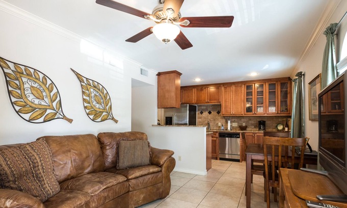 Hancock Apartment | Central Austin Condo, Hyde Park