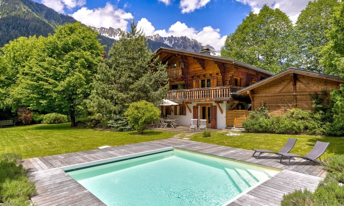 Chamonix City Centre Ski Chalet | Central Chalet with Hot Tub, Outdoor Pool (Summer)