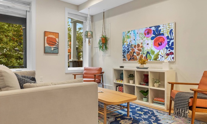 Park View House | Central DC 5-BR Townhome - Walk to METRO-rail