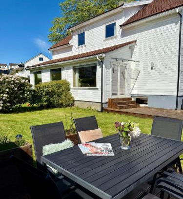 Stavanger Villa | Central family twinhouse