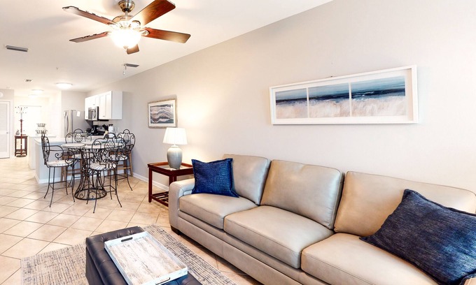 Orange Beach Condo | Central, Gulf-view condo with balcony & pool - beach across the street