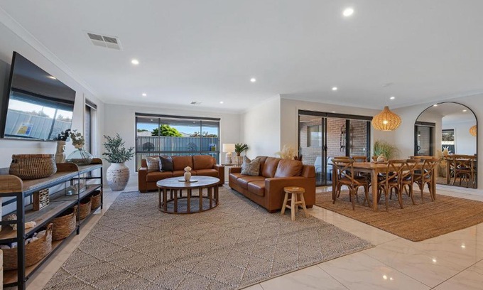 Yarrawonga House | Central Haven
