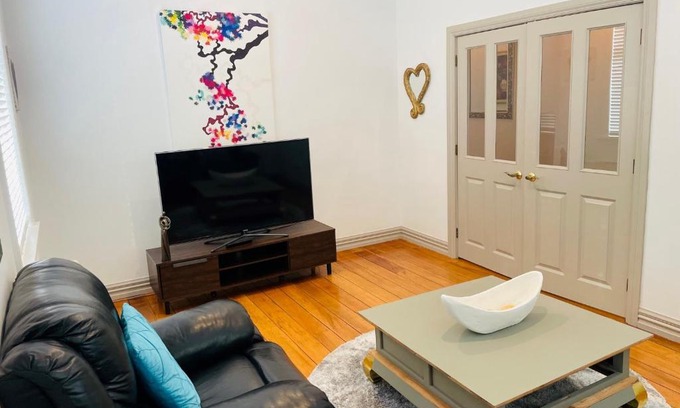 Lower Hutt Villa | Central Hut Villa