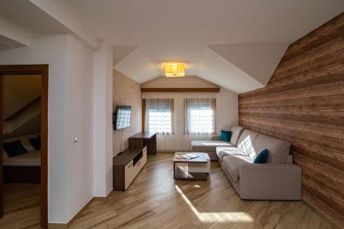 Zlatibor Apartment | Central Inn