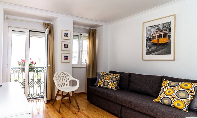 Pena Apartment | Central Lisbon Balcony