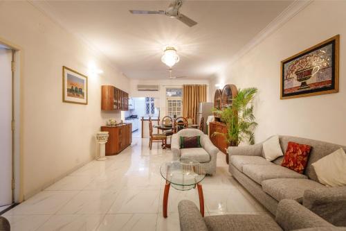 Bangalore City Center Apartment | Central Meridian by StayJade-3BHK-Richmond Park