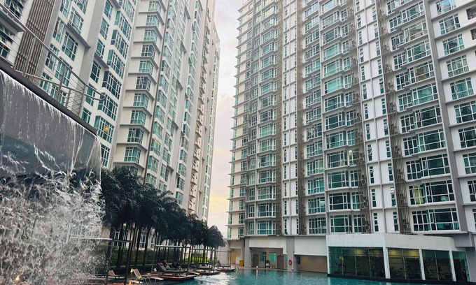 Bandar Tun Razak Condo | Central Residence - Free Gym Pool