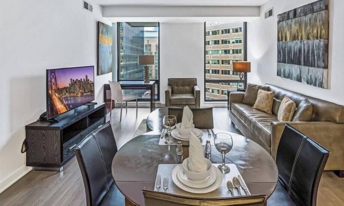 Reston Apartment | Central Reston w/Shops, Events & Parks | Heart of Reston