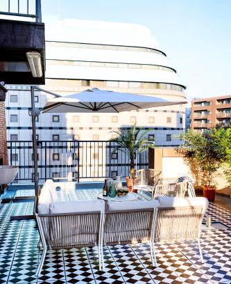 Kabukicho Apartment | Central Shinjuku apartment with beautiful city view 3stops to Shibuya