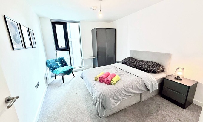 Convention Quarter Apartment | Central Stay at Broad Street