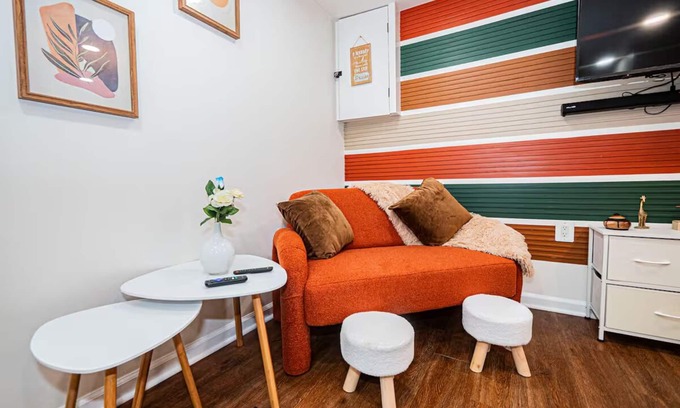 Deanwood House | Central & Stylish 1 BR Retreat in DC Near Downtown