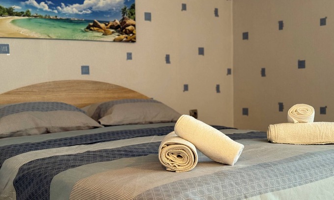 Sveti Vlas Apartment | Central Sveti Vlas Studio with Panoramic Sea View