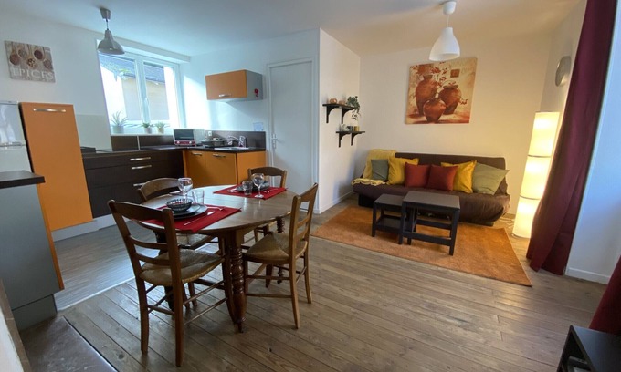 La Roche-Posay Apartment | Central T2 in La Roche-Posay: Free Parking, WiFi, Laundry Access