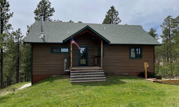 Nemo Cabin | Central to Deadwood, Sturgis & Rapid City