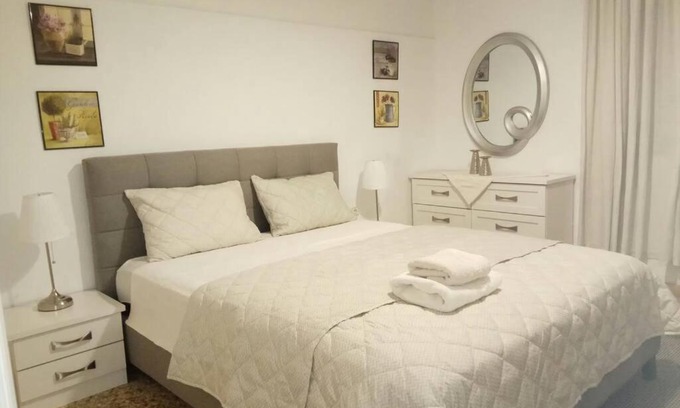 Peiraiki Apartment | CENTRAL TOWN HOUSE 60m2*
