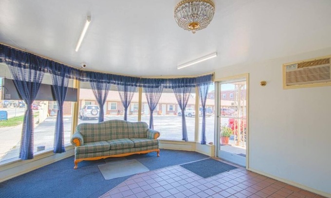 Centralia Hotel | centralia motel