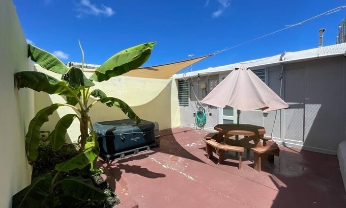 Cangrejo Arriba House | centrally located 3 bedrooms house fully equipped