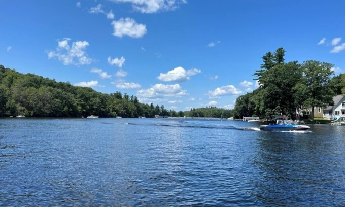Otis Apartment | Centrally Located Berkshire Getaway Perfect for Any Season