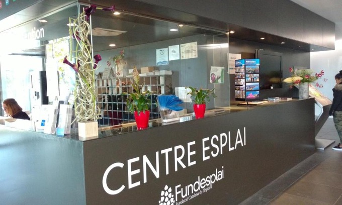 El Prat de Llobregat Hostel | Centre Esplai Albergue